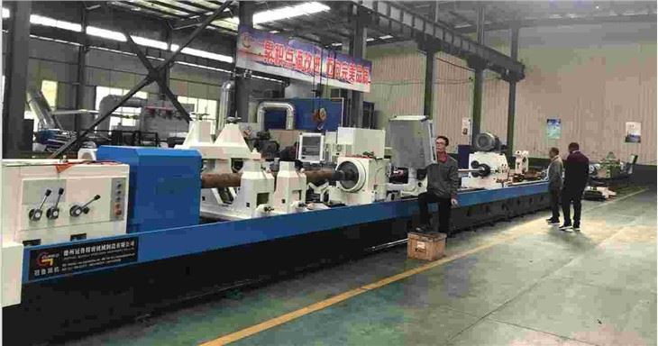 Masina de gaurit cu gauri profunde